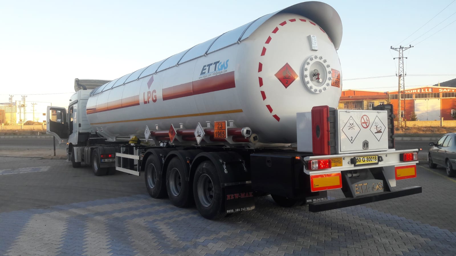 19.03.2019'da IRAK'A GÖNDERDİK TUV ONAYLI AD2000 TASARIMI SHELL:14MM BAŞLIK:16MM 46M3 PROPAN TREYLERİ