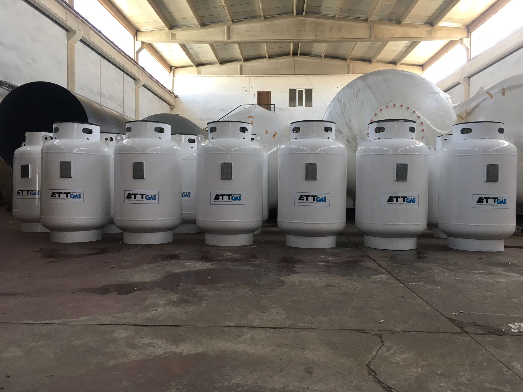 WE SENT Lpg domectic tanks, Lpg unloading pumps, Lpg mechanical Scales 10-15 Kg  #lpg #domestictank #lpgscale #lpgpump #lpgtank #trailer #semitrailer #ettgas #lpgtrailer