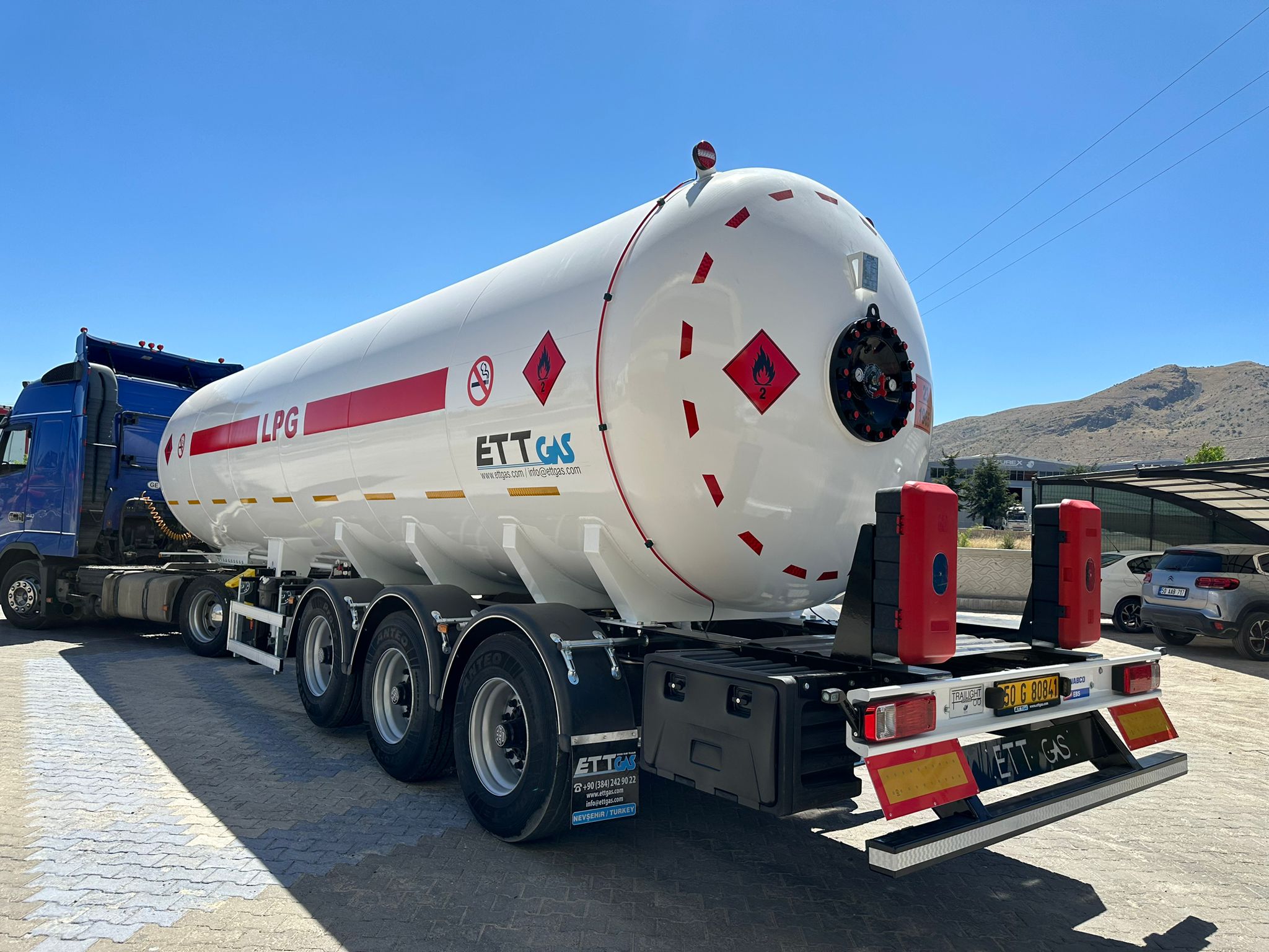 LPG Treyler Teslim Ettik #lpg #trailer #lpgtrailer #lpgsemitrailer #safaxles #wabcoebs #ettgas #lpgautogas #lpgstoragetank